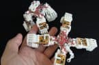 Miniaturowe roboty kroczące z napędami liniowymi DIY