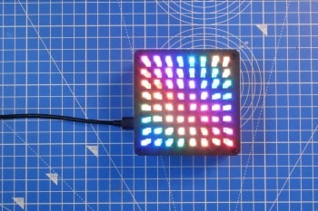 Efektowna matryca kryształów DIY z diodami RGB