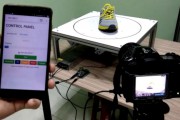 Stół obrotowy DIY z opcją automatycznego robienia zdjęć